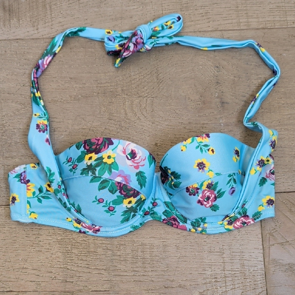 Hell Bunny Light Blue Floral Halter Bikini Top M | Top Only